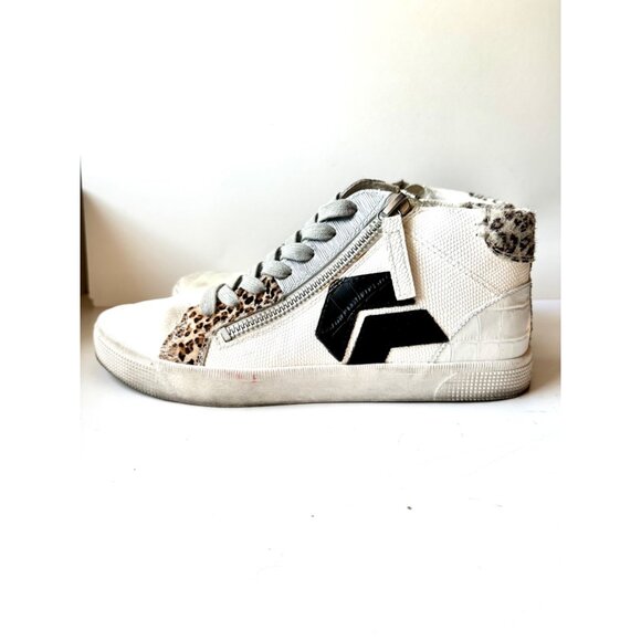 Dolce Vita Zonya Sneakers In White/black Embossed Lizard 10 - Picture 4 of 10